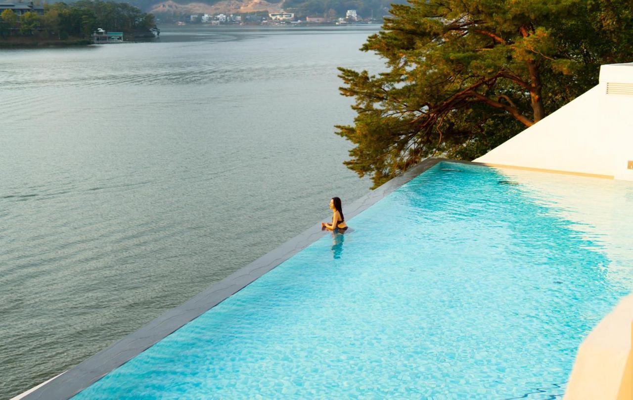 Gapyeong Suiteian Hotel&Resort Exterior photo
