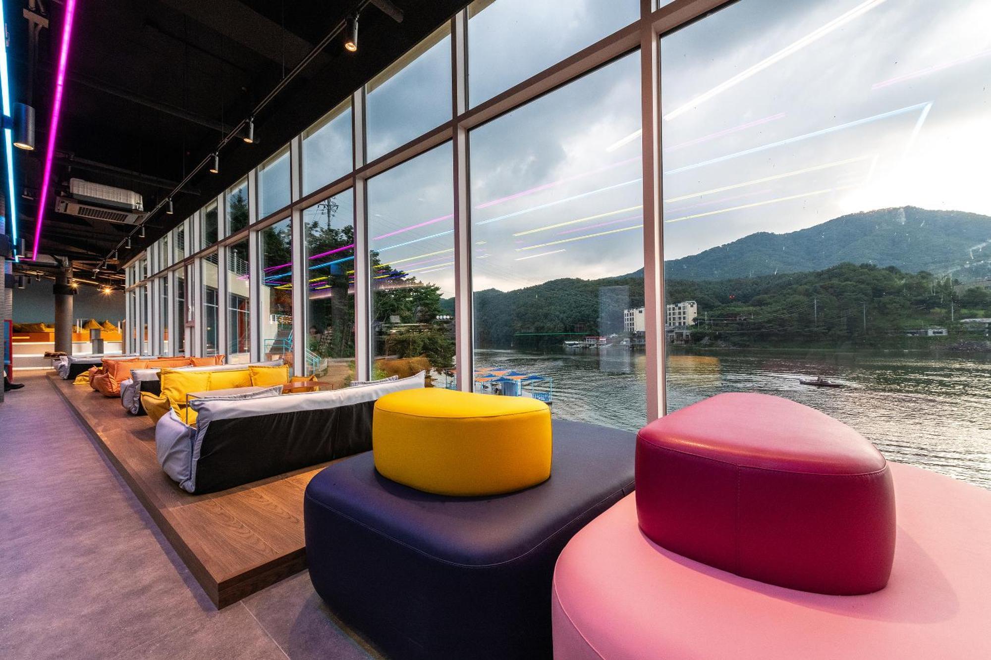Gapyeong Suiteian Hotel&Resort Exterior photo